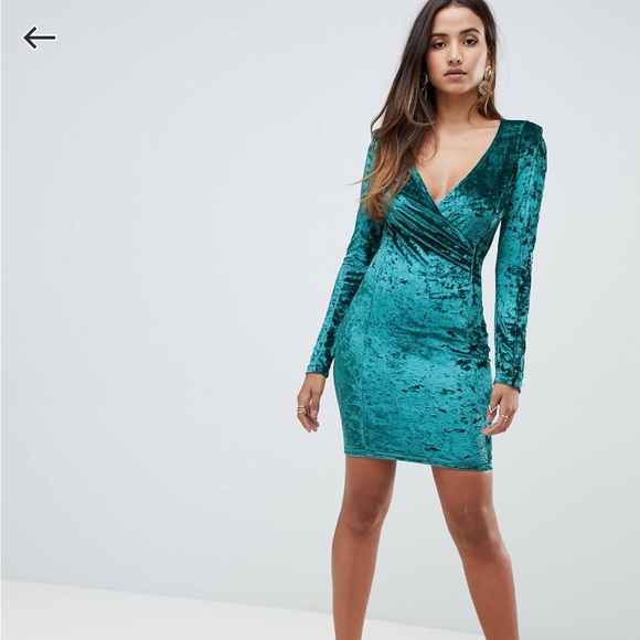 ASOS Emerald Green Velvet Dress- Brand New! - Picture 3 of 11
